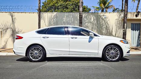 FORD Fusion 2.0 16V 4P ECOBOOST TURBO TITANIUM AWD AUTOMTICO, Foto 4