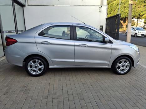 FORD Ka + Sedan 1.5 16V 4P FLEX SEL PLUS, Foto 6