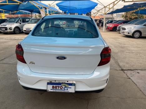 FORD Ka + Sedan 1.5 12V 4P TI-VCT SE PLUS FLEX, Foto 3