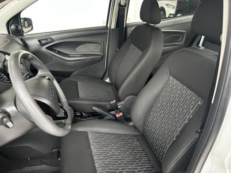 FORD Ka + Sedan 1.5 12V 4P TI-VCT SE FLEX, Foto 8