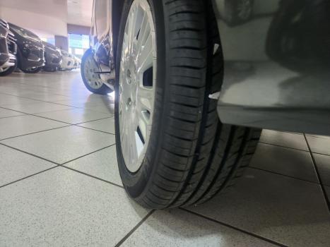 FORD Ka + Sedan 1.5 12V 4P FLEX TI-VCT SE AUTOMTICO, Foto 12