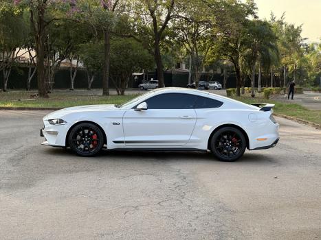 FORD Mustang 5.0 V8 32V BLACK SHADOW AUTOMTICO, Foto 3