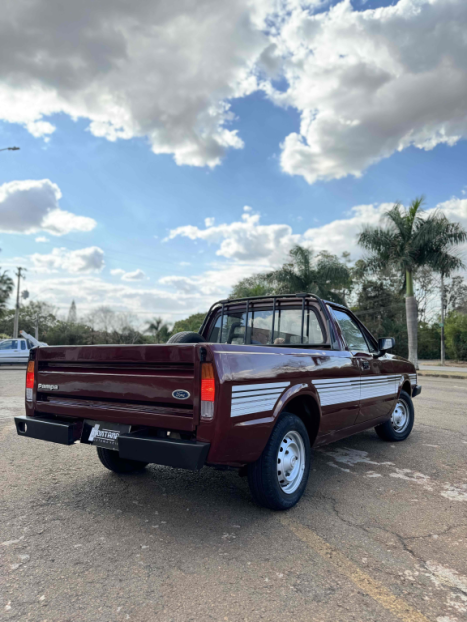 FORD Pampa 1.8 L, Foto 6