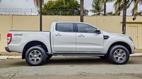 FORD Ranger 2.2 16V XLS DIESEL 4X4 CABINE DUPLA AUTOMTICO, Foto 4