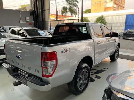 FORD Ranger 2.2 16V XLS DIESEL 4X4 CABINE DUPLA AUTOMTICO, Foto 6