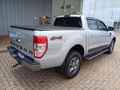 FORD Ranger 2.2 16V XLS DIESEL 4X4 CABINE DUPLA AUTOMTICO, Foto 5