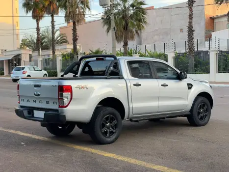 FORD Ranger 2.2 16V XLS DIESEL 4X4 CABINE DUPLA AUTOMTICO, Foto 6