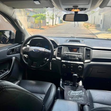 FORD Ranger 2.2 16V XLS DIESEL 4X4 CABINE DUPLA AUTOMTICO, Foto 4