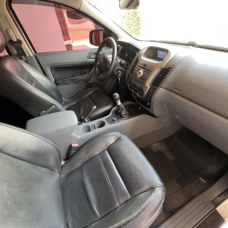FORD Ranger 2.2 16V XLS DIESEL 4X4 CABINE DUPLA, Foto 4