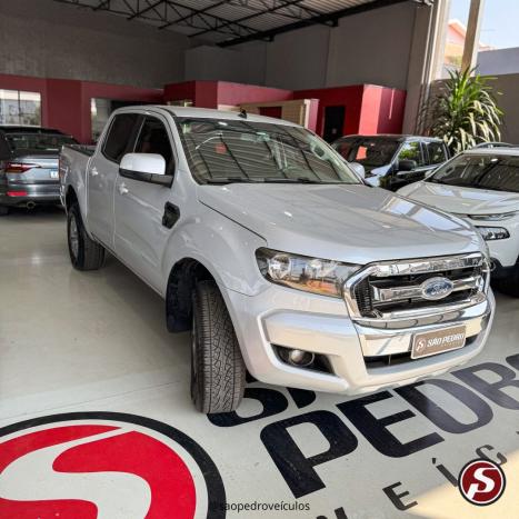 FORD Ranger 2.2 16V XLS DIESEL 4X4 CABINE DUPLA AUTOMTICO, Foto 2
