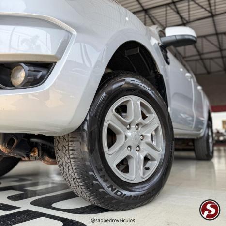 FORD Ranger 2.2 16V XLS DIESEL 4X4 CABINE DUPLA AUTOMTICO, Foto 10