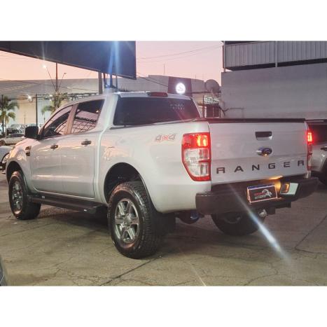 FORD Ranger 2.2 16V XLS DIESEL 4X4 CABINE DUPLA AUTOMTICO, Foto 2