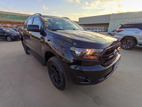 FORD Ranger 2.2 16V BLACK DIESEL CABINE DUPLA AUTOMTICO, Foto 3