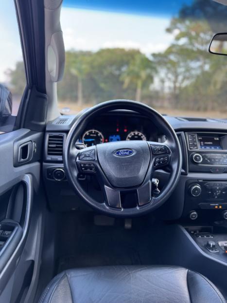 FORD Ranger 2.2 16V XLS DIESEL 4X4 CABINE DUPLA AUTOMTICO, Foto 11