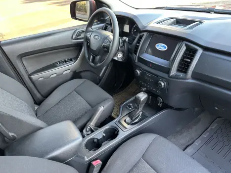 FORD Ranger 2.2 16V XLS DIESEL 4X4 CABINE DUPLA AUTOMTICO, Foto 8