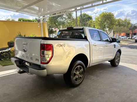 FORD Ranger 2.2 16V 4X4 XL DIESEL CABINE DUPLA, Foto 8