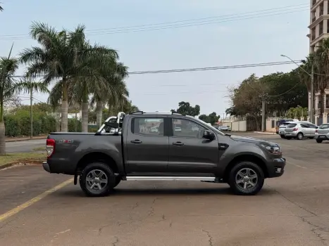 FORD Ranger 2.2 16V XLS DIESEL 4X4 CABINE DUPLA AUTOMTICO, Foto 5