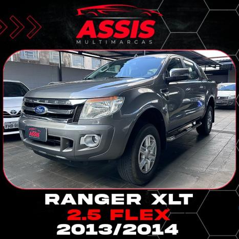 FORD Ranger 2.5 16V XLT CABINE DUPLA, Foto 3