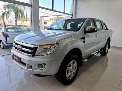 FORD Ranger 2.5 16V XLT CABINE DUPLA, Foto 3