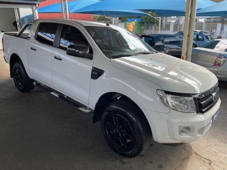 FORD Ranger 2.5 16V FLEX XLT CABINE DUPLA, Foto 2