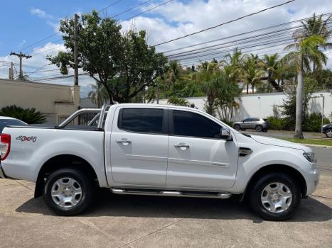 FORD Ranger 3.2 20V XLT 4X4 CABINE DUPLA TURBO DIESEL AUTOMTICO, Foto 2