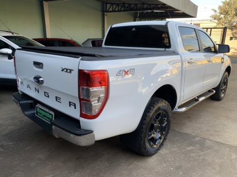 FORD Ranger 3.2 20V XLT 4X4 CABINE DUPLA TURBO DIESEL AUTOMTICO, Foto 7