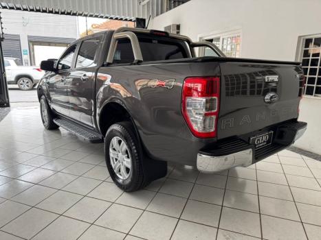 FORD Ranger 3.2 20V XLT 4X4 CABINE DUPLA TURBO DIESEL AUTOMTICO, Foto 3