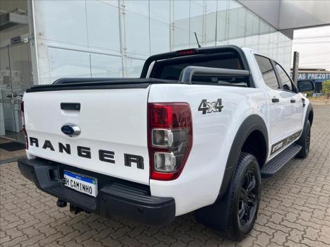 FORD Ranger 3.2 20V CABINE DUPLA 4X4 STORM TURBO DIESEL AUTOMTICO, Foto 5