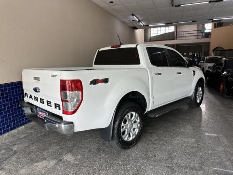 FORD Ranger 3.2 20V XLT 4X4 CABINE DUPLA TURBO DIESEL AUTOMTICO, Foto 7