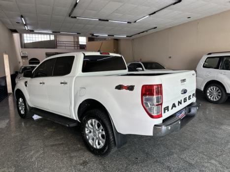 FORD Ranger 3.2 20V XLT 4X4 CABINE DUPLA TURBO DIESEL AUTOMTICO, Foto 8