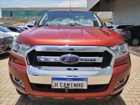 FORD Ranger 3.2 20V XLT 4X4 CABINE DUPLA TURBO DIESEL AUTOMTICO, Foto 2