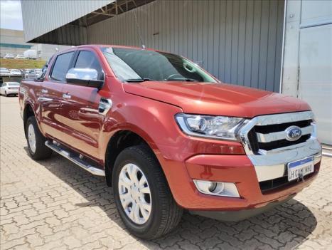 FORD Ranger 3.2 20V XLT 4X4 CABINE DUPLA TURBO DIESEL AUTOMTICO, Foto 3