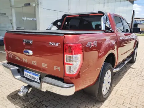 FORD Ranger 3.2 20V XLT 4X4 CABINE DUPLA TURBO DIESEL AUTOMTICO, Foto 5