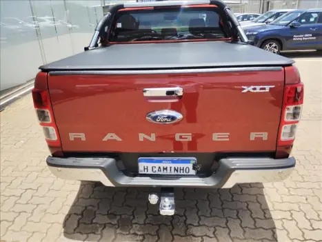 FORD Ranger 3.2 20V XLT 4X4 CABINE DUPLA TURBO DIESEL AUTOMTICO, Foto 6