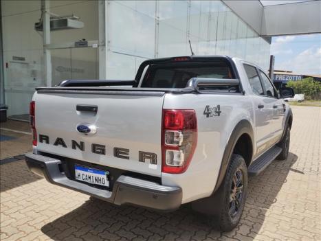 FORD Ranger 3.2 20V CABINE DUPLA 4X4 STORM TURBO DIESEL AUTOMTICO, Foto 5