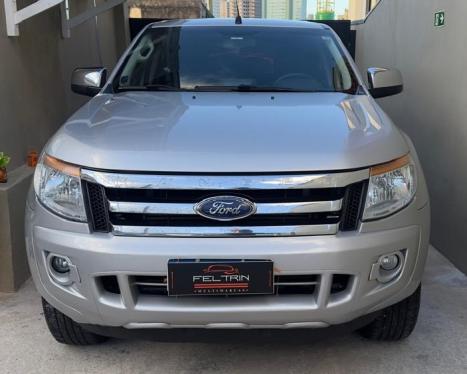 FORD Ranger 3.2 20V XLT 4X4 CABINE DUPLA TURBO DIESEL AUTOMTICO, Foto 2