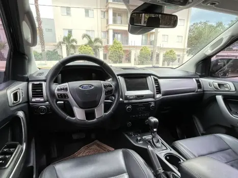FORD Ranger 3.2 20V CABINE DUPLA 4X4 LIMITED TURBO DIESEL AUTOMTICO, Foto 12