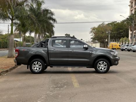 FORD Ranger 3.2 20V XLT 4X4 CABINE DUPLA TURBO DIESEL AUTOMTICO, Foto 2