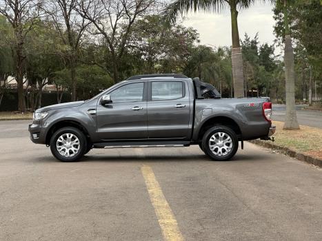 FORD Ranger 3.2 20V XLT 4X4 CABINE DUPLA TURBO DIESEL AUTOMTICO, Foto 4