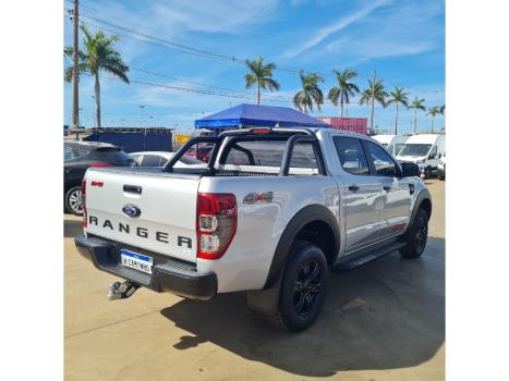 FORD Ranger 3.2 20V FX4 4X4 CABINE DUPLA TURBO DIESEL AUTOMTICO, Foto 5