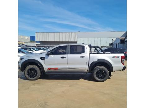 FORD Ranger 3.2 20V FX4 4X4 CABINE DUPLA TURBO DIESEL AUTOMTICO, Foto 8