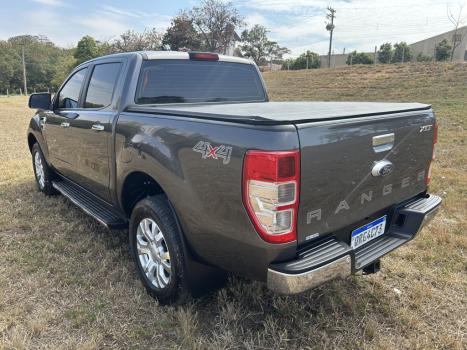 FORD Ranger 3.2 20V XLT 4X4 CABINE DUPLA TURBO DIESEL AUTOMTICO, Foto 5