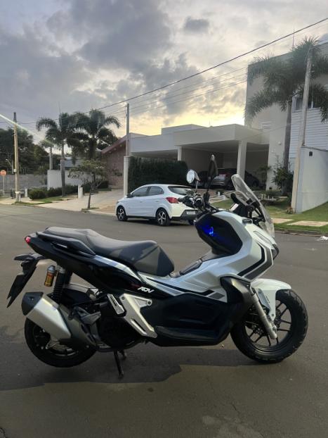 HONDA ADV 150 ABS, Foto 2