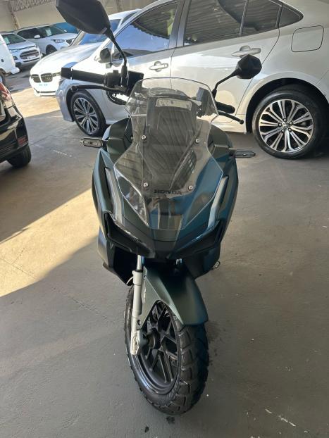 HONDA ADV 150 ABS, Foto 3