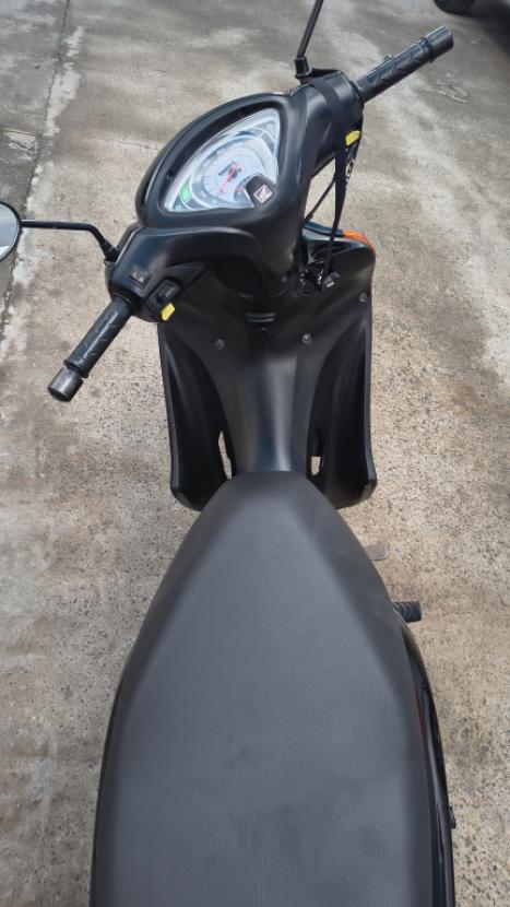 HONDA Biz 100 ES, Foto 6