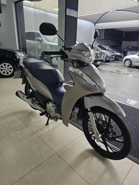 HONDA Biz 125 +, Foto 3