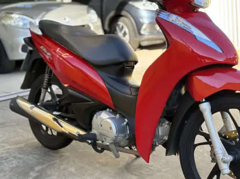 HONDA Biz 125 ES, Foto 3