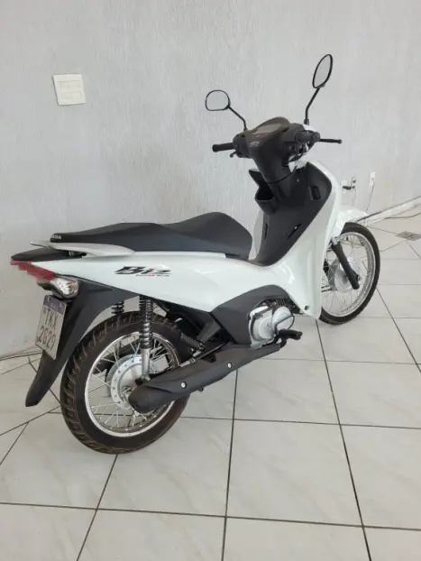 HONDA Biz 125 ES, Foto 3