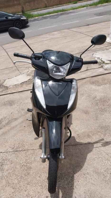 HONDA Biz 125 EX, Foto 2