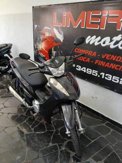 HONDA Biz 125 EX, Foto 2